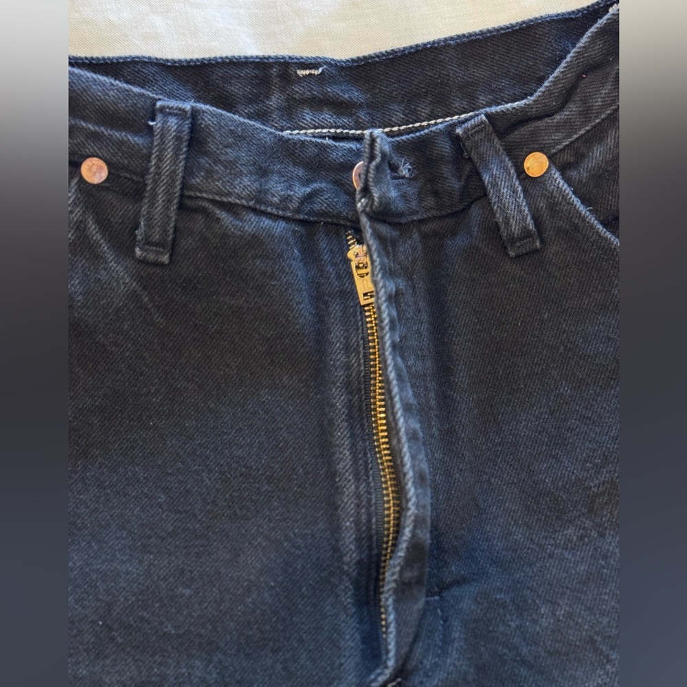 Wrangler Straight Leg Jeans in Washed Black - Picture 11 of 13